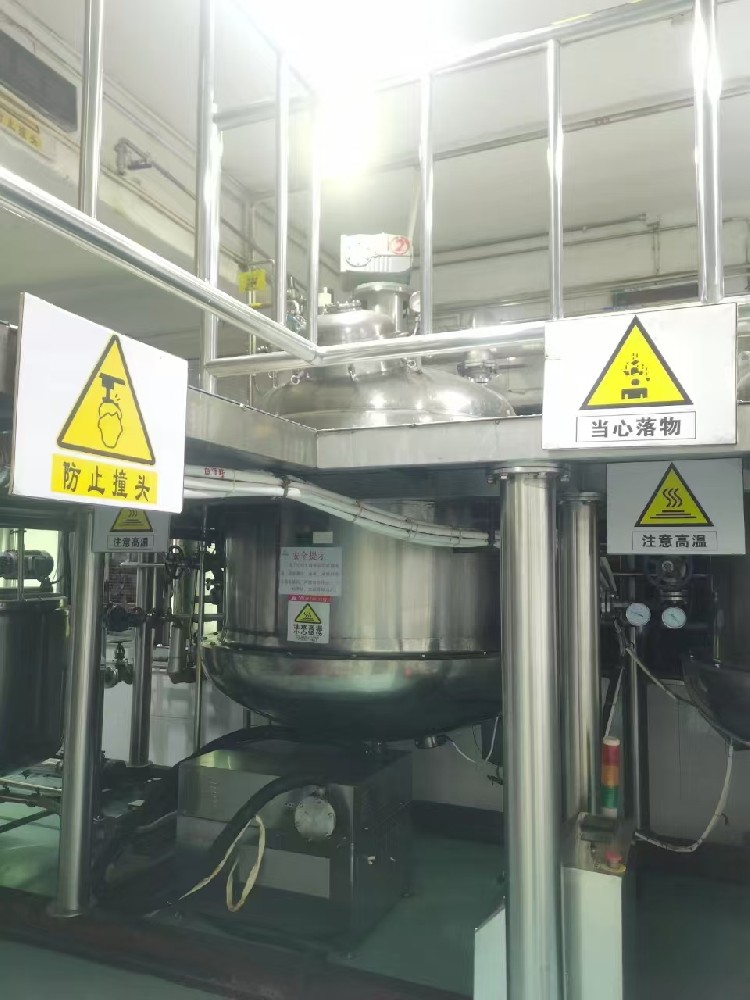 廣東骨科醫(yī)院合作紅花油炸藥煉藥一體機(jī)開(kāi)發(fā)